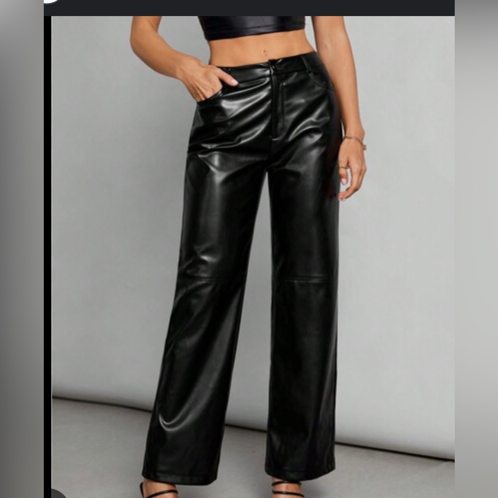 Commense Black Wide Leg Jumpsuit with Modern Silhouette